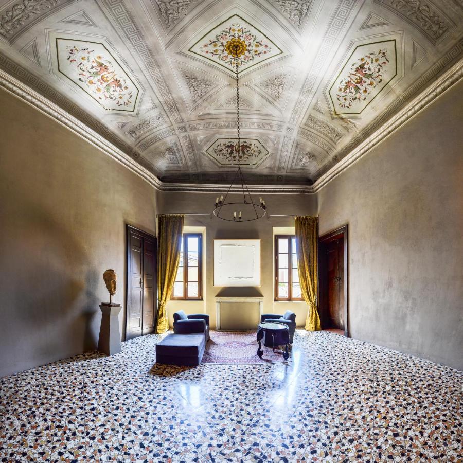 XVIII Century Palazzo Ravena Exterior foto